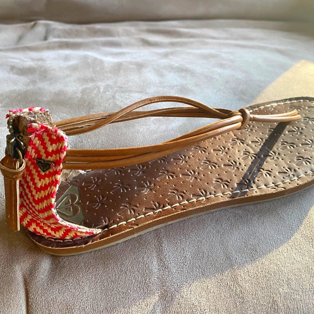 Roxy sandals